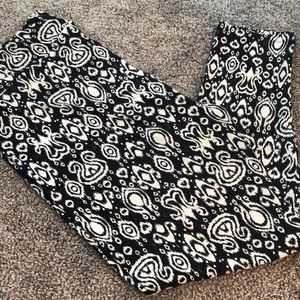 LuLaRoe TC2 leggings